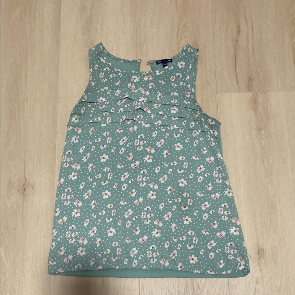 Floral Sleeveless Top in Green